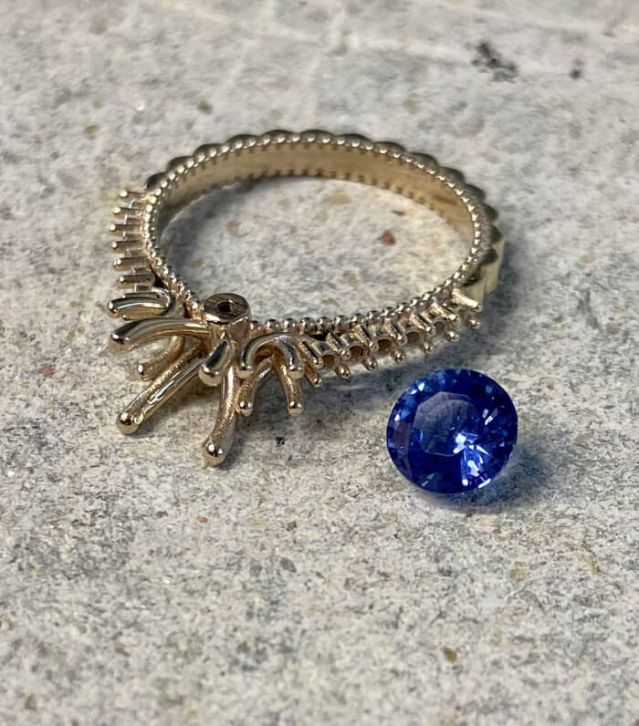 ring witgoud goud blauwe saffier uniek ontwerp op maat juwelier christiaan van bignoot