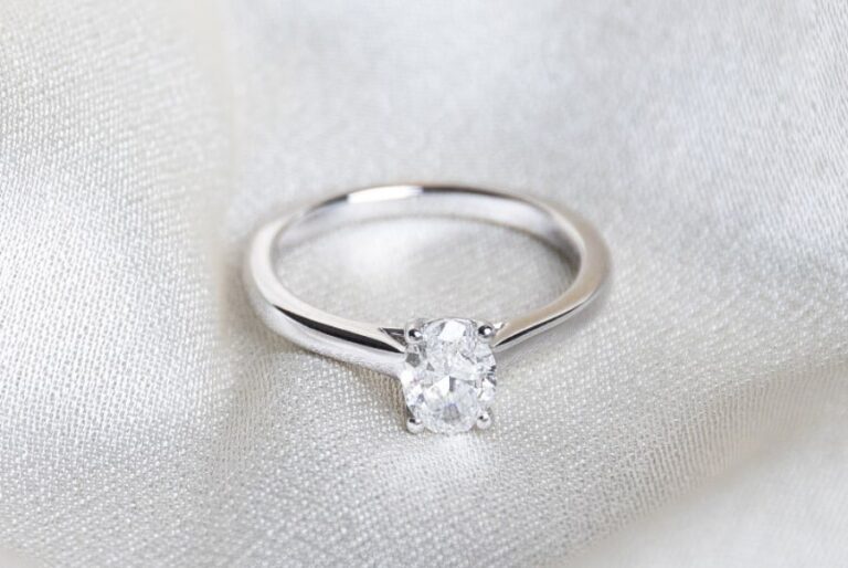 solitaire verlovingsring stijlvol tijdloos