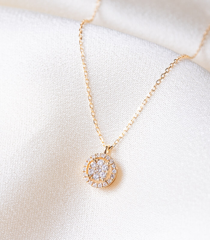 geelgouden halo hanger diamanten juwelier christiaan van bignoot