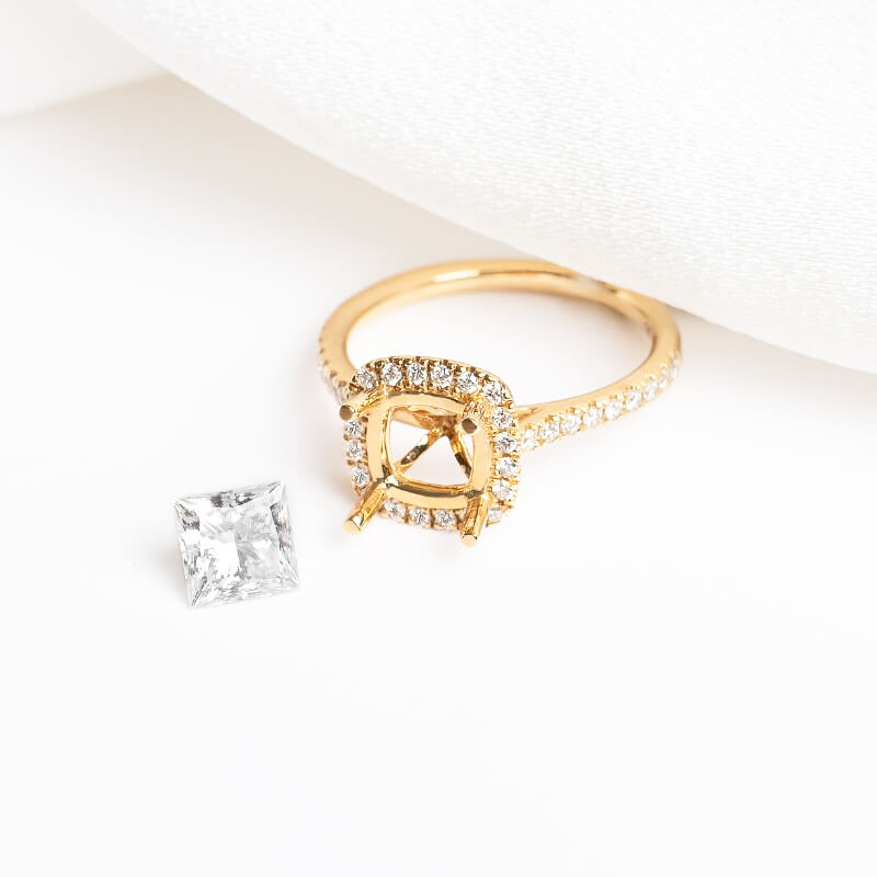verlovingsring halo pave diamant princess juwelier christiaan van bignoot