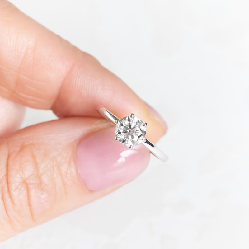 solitaire ring verloving diamant briljant rond juwelier