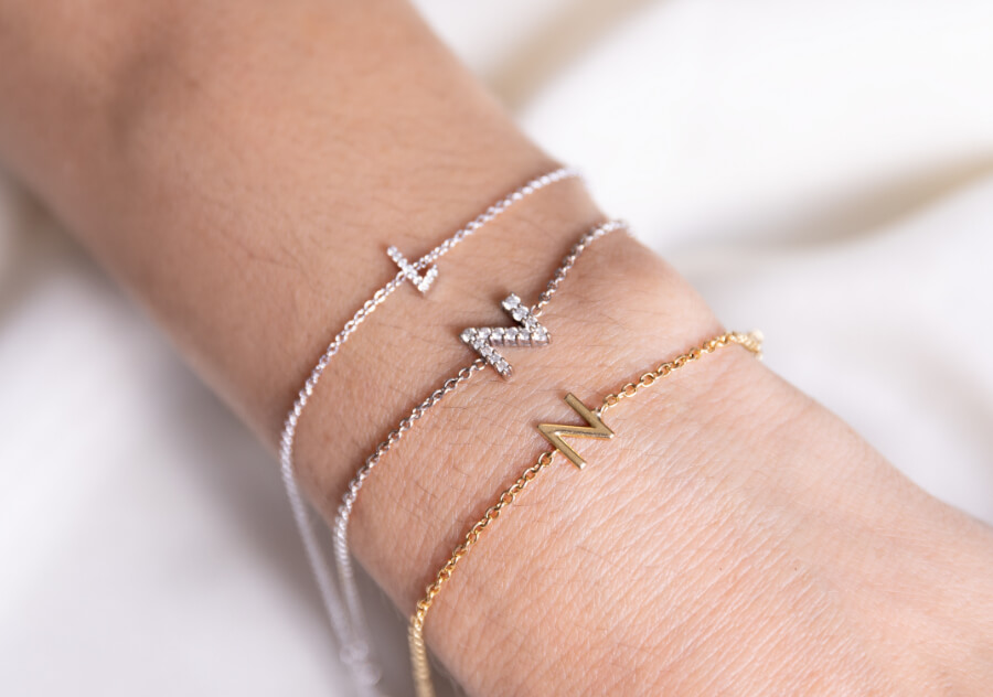 naamjuwelen armbanden initialen blog jewels buy Christiaan