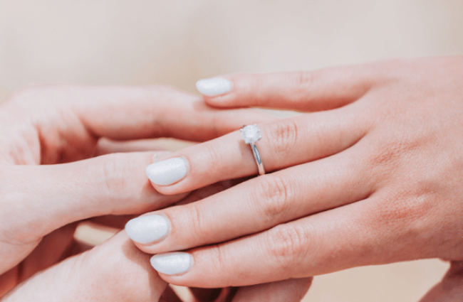 verlovingsring solitaire juwelier christiaan van bignoot